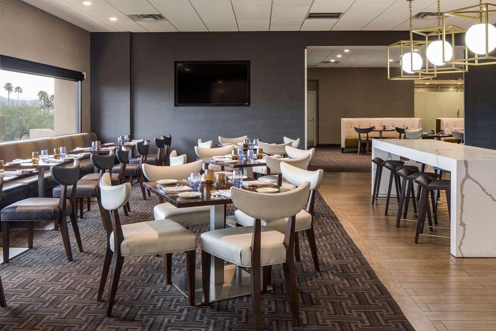 Hilton Tucson East Hotel Restaurant photo