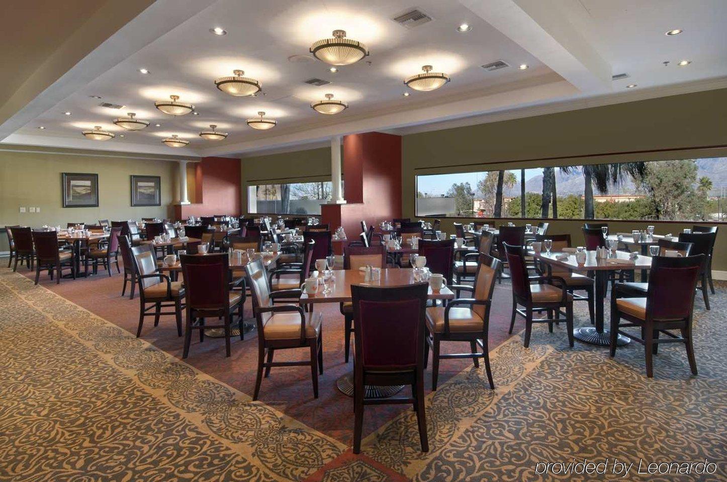 Hilton Tucson East Hotel Restaurant photo